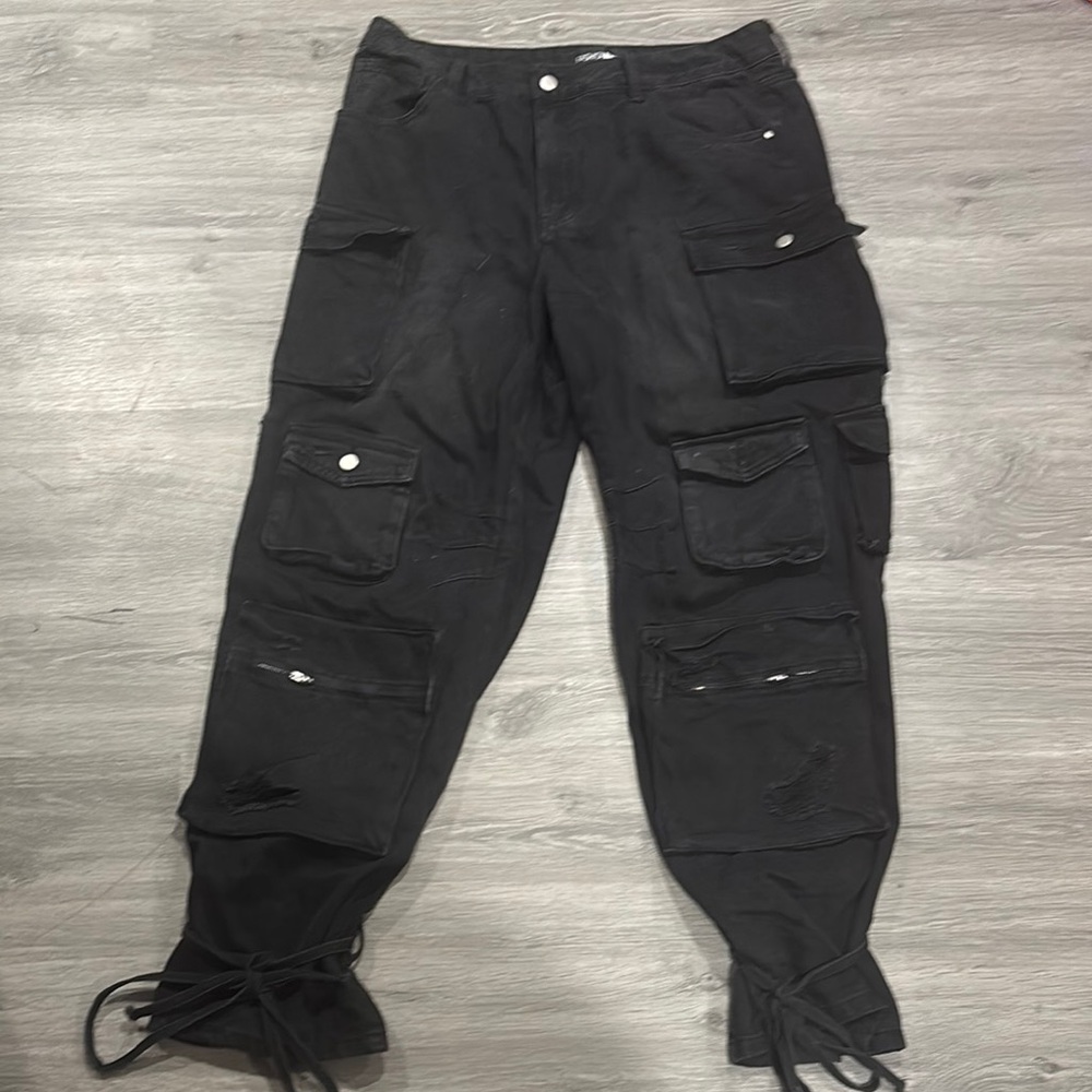Black Cargo Pants with Pockets